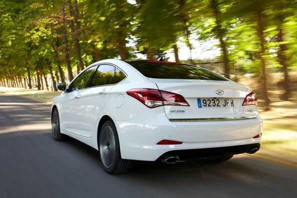 Restylet Hyundai i40-sedan Foto 7