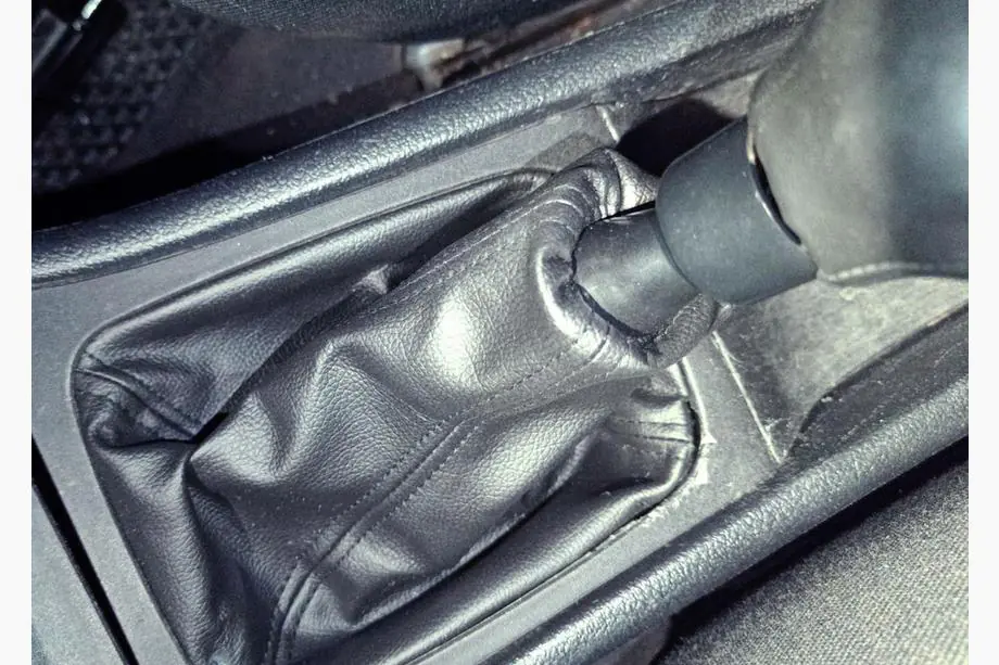 Opel Astra G Classic 1998–2012 Gearstangsmuffe V1 (med ramme) Image