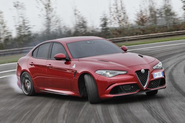 Test af sedanen Alfa Romeo Giulia