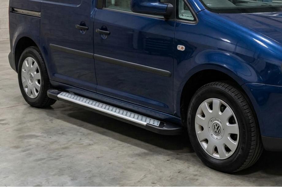 Volkswagen Caddy 2010–2015 Sidetrin X5-type (2 stk., aluminium) Maxi hjulbase Image