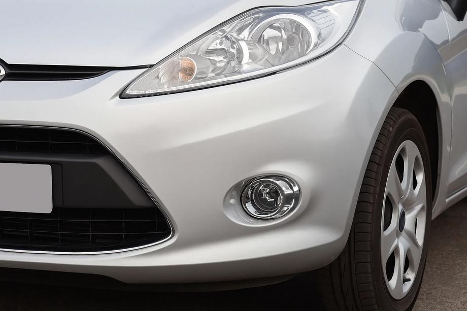 Ford Fiesta 2008–2017 Krom tågelygte-rammer (2 stk., plast) Foto 1