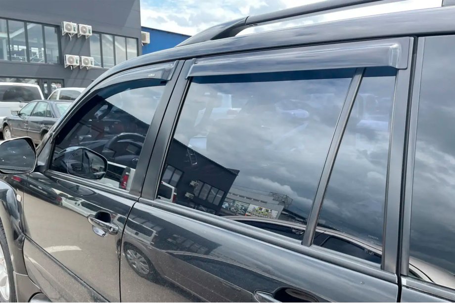 Toyota Land Cruiser Prado 120 2002–2009 Vindafvisere til sideruder (4 stk., HIC) Image