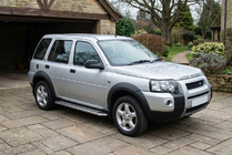 Land Rover Freelander I 1997–2006 Sidetrin Maydos V2 (2 stk., aluminium ↗ rustfrit stål) foto 1