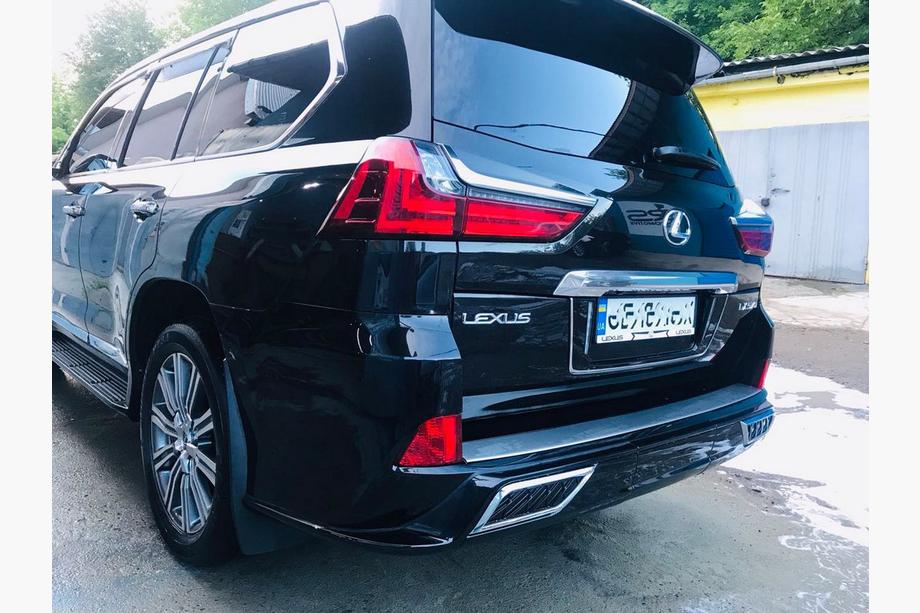 Lexus LX570/450d 2008–2022 Bodykit-sæt (TRD Sport 2017-2020) Foto 12