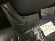 Mercedes Citan 2013–2021 Forreste stænklapper Loker (2 stk., gummi) foto 2