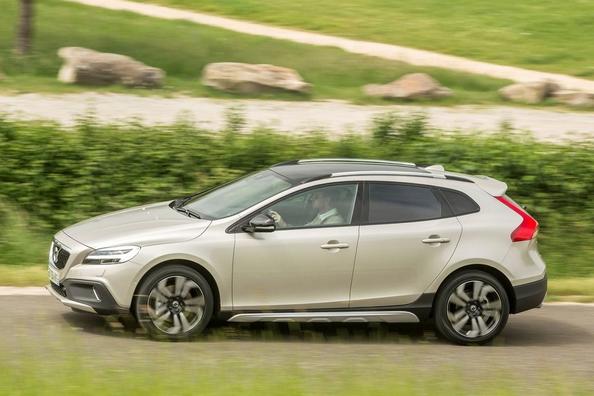 Test af Volvo V40 Cross Country i offroad-udgave Foto 3