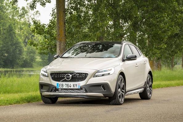 Test af Volvo V40 Cross Country i offroad-udgave Foto 2