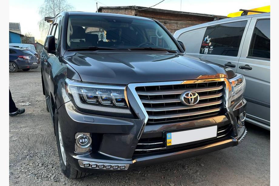 Toyota Land Cruiser 200 2007–2021 Komplet bodykit 2008-2015 (Urban sport) Image
