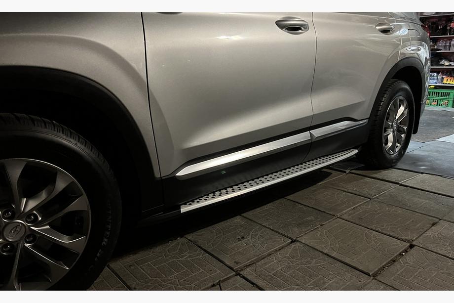 Hyundai Santa Fe 4 2018–2023 Sidetrin V1-A (2 stk.) Image