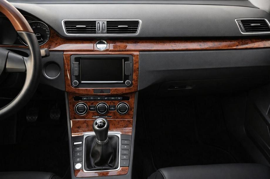 Volkswagen Passat B7 2012–2015 Instrumentbordbeklædning Aluminium Image