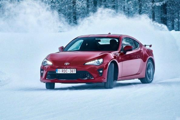 Test af den opdaterede Toyota GT86-coupé