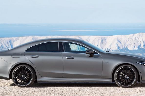 Ny generation af den firedørs coupé Mercedes-Benz CLS-Class Foto 4