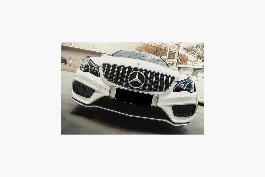 Mercedes E-class Coupé C207 2010–2017 Kølergrill foran (2014-2016, GT Panamericana) Foto 7