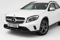 Mercedes GLA X156 2014–2019 Kølergrill Diamond Silver (2017-2019) foto 1