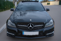 Mercedes C-class W204 2007–2015 Frontgrill Diamond Black foto 1
