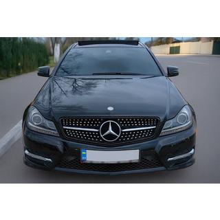 Frontgrill Diamond Black Mercedes C-class W204 2007–2015 foto 1