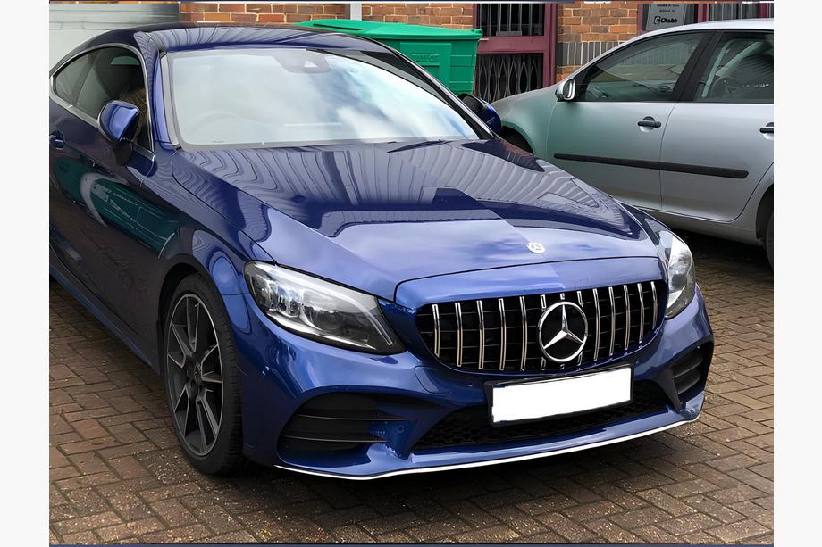 Mercedes C-klasse W205 2014–2021 Panamericana GT frontkølergrill (til Avantgarde/AMG-Line/C43 AMG) 2018+, med kamera Image
