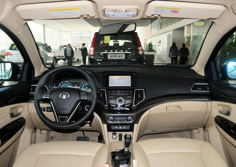 Test af den kompakte sedan Great Wall Voleex C30