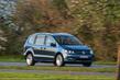 Opdateret Volkswagen Sharan minivan i anden generation foto 2