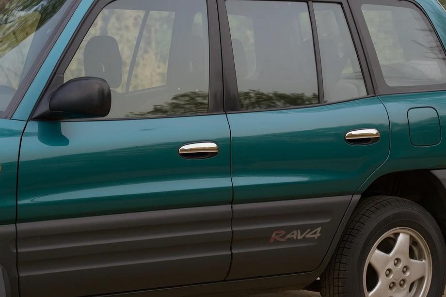 Toyota Rav 4 1996–2001 Dørgrebsafdækninger (4 stk., plast) Image
