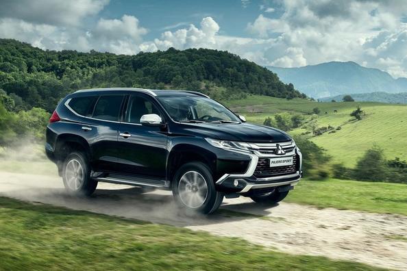 Tredje generation af SUV'en Mitsubishi Pajero Sport