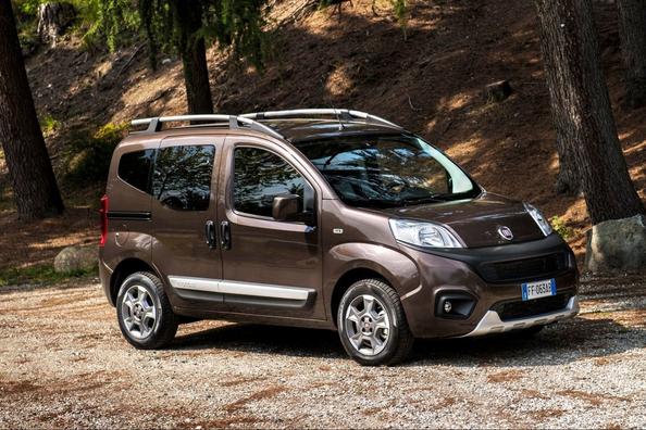 Test af den kompakte minivan Fiat Qubo