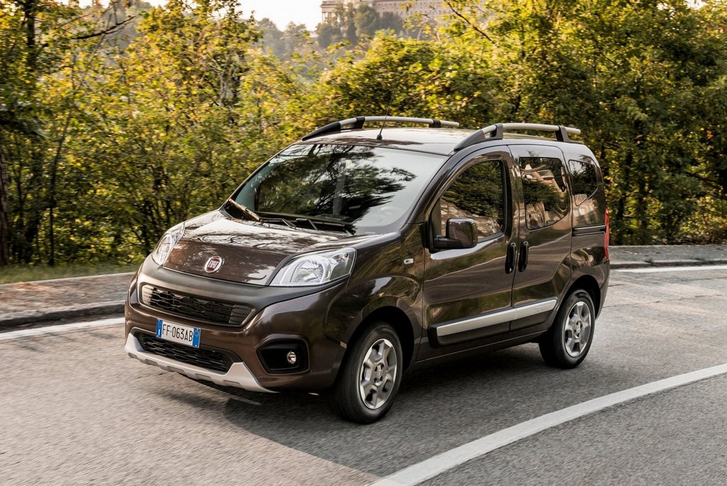 Test af den kompakte minivan Fiat Qubo