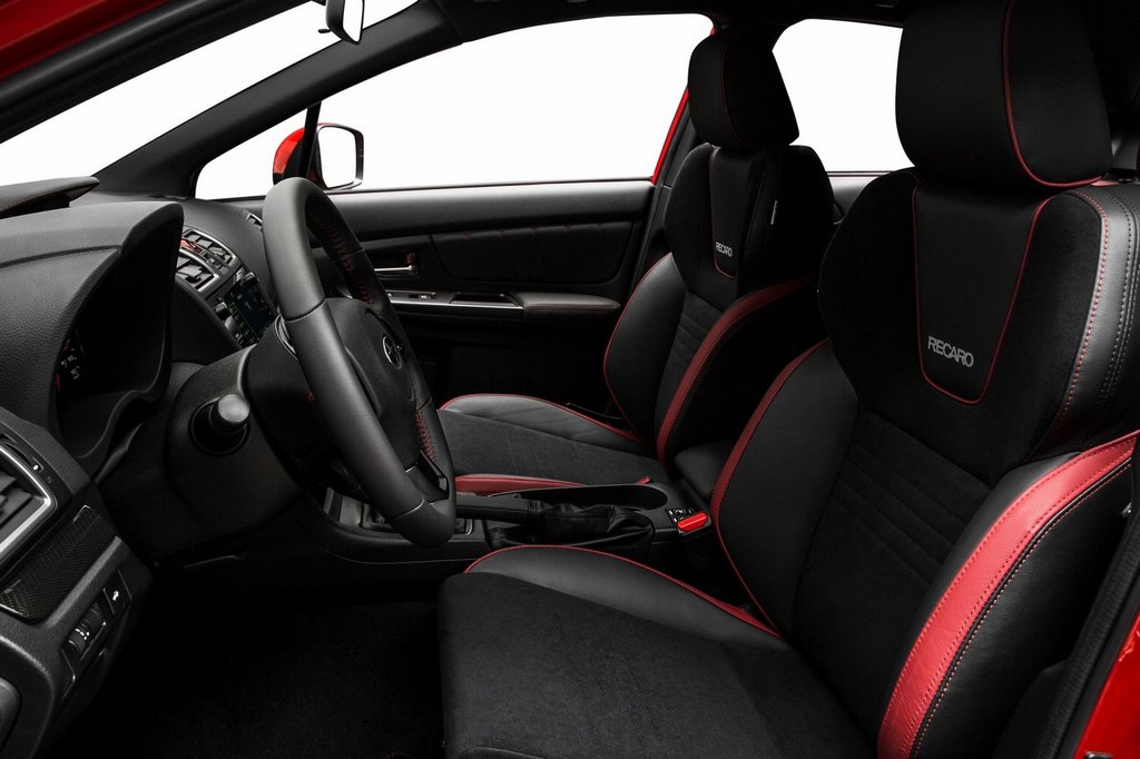 Test af den opdaterede sports-sedan Subaru WRX