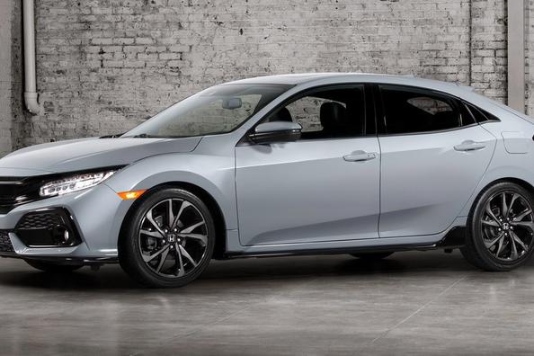 Honda Civic 5D hatchback i 10. generation med fem døre
