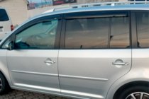Volkswagen Touran 2010–2015 Vindafvisere til sideruder (4 stk., HIC) foto 8