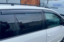 Volkswagen Touran 2010–2015 Vindafvisere til sideruder (4 stk., HIC) foto 10