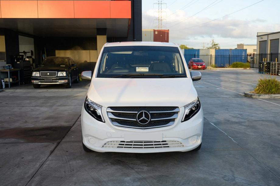 Mercedes Vito/V-klasse W447 2014– Forlygter med LED-moduler, V-class design (til Vito, 2 stk.) Foto 3