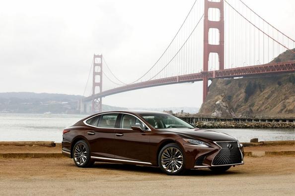 Test af femte generation Lexus LS sedan