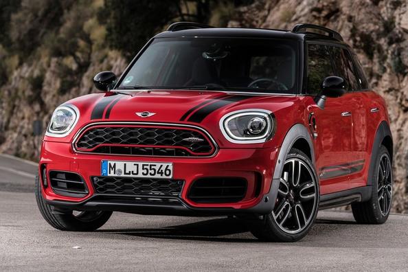 Test af den kompakte crossover MINI Countryman JCW