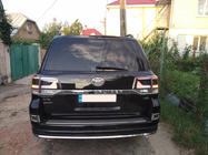 Toyota Land Cruiser 200 2007–2021 Baglygter 2016+ (Executive Black) foto 7