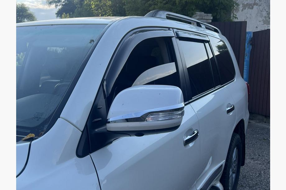 Toyota Land Cruiser 200 2007–2021 Krom spejllister til sidespejle 2012-2021 (2 stk., krom) Foto 15