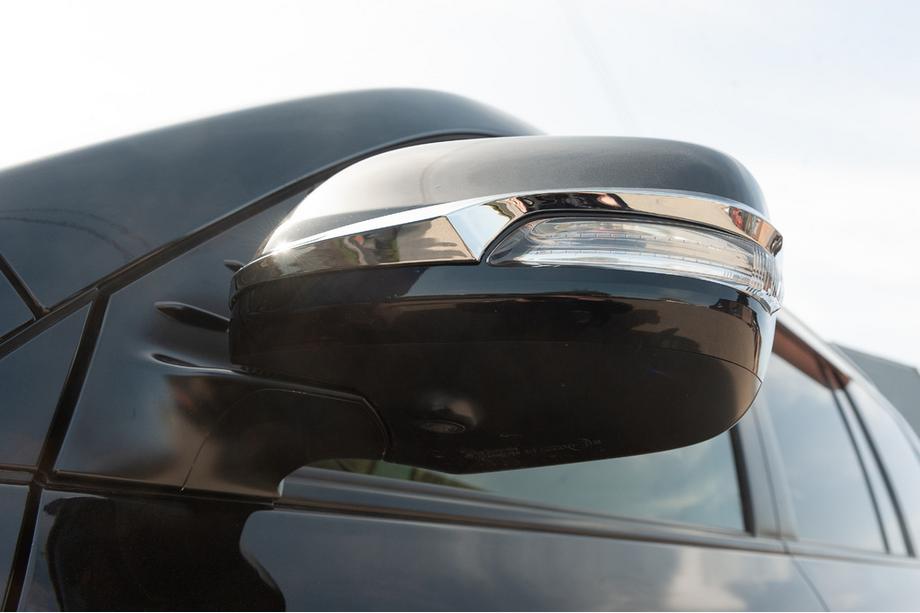 Toyota Land Cruiser 200 2007–2021 Krom spejllister til sidespejle 2012-2021 (2 stk., krom) Foto 12
