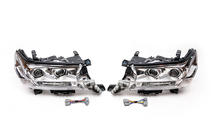 Toyota Land Cruiser 200 2007–2021 Forlygter 2016+ (Standart) foto 3