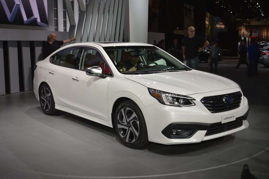 Sedanen Subaru Legacy, modelår 2020