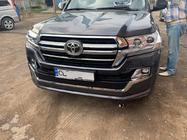 Toyota Land Cruiser 200 2007–2021 Kølergrill 2016-2021 (design 2019) Uden kamera foto 8