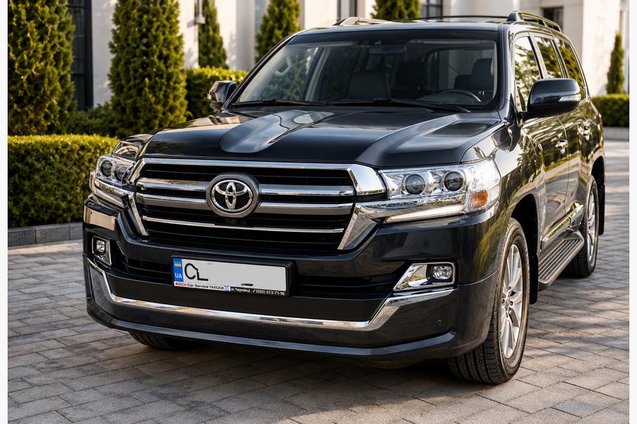 Toyota Land Cruiser 200 2007–2021 Komplet bodykit 2016-2021 (Executive 2019) Foto 2