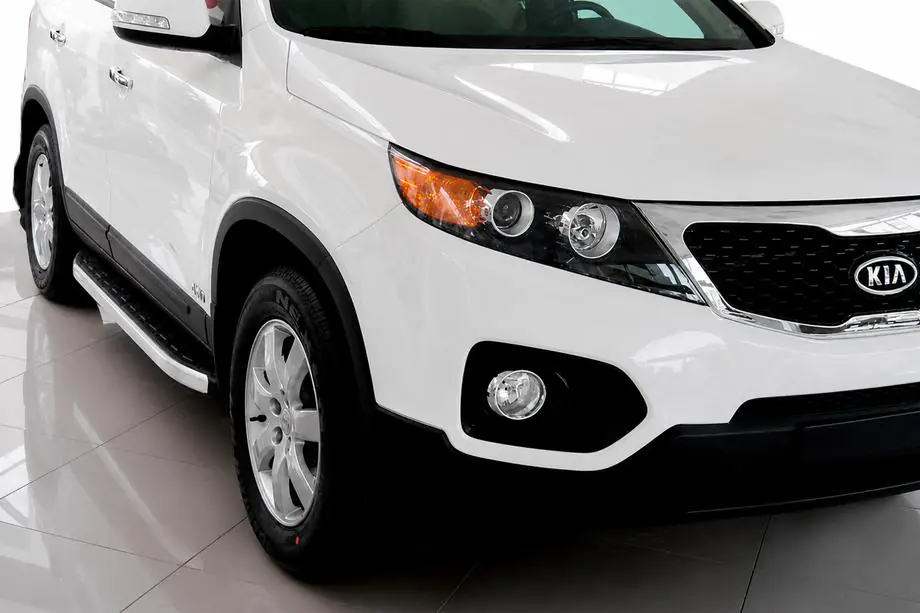 Kia Sorento II XM 2009–2014 Fullmond sidetrin (2 stk., aluminium) Image