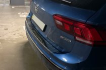Volkswagen Tiguan 2016–2023 Bagkofangerbeskytter (Carmos, rustfrit stål) foto 10