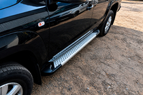 Volkswagen Amarok 2010–2022 Sidetrin Allmond Grey (2 stk., aluminium) foto 1