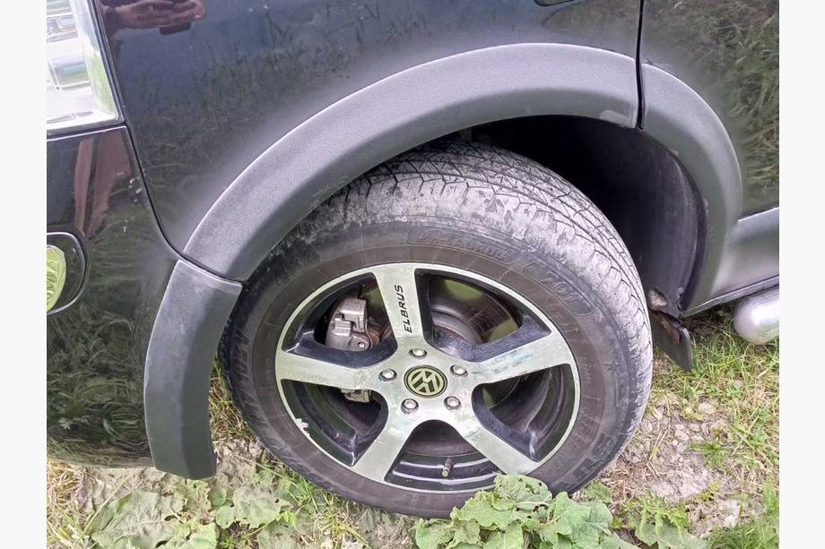 Volkswagen T5 Caravelle 2004–2010 Sæt med lister og skærmkanter (11 dele) 1 dør, kort akselafstand Foto 34