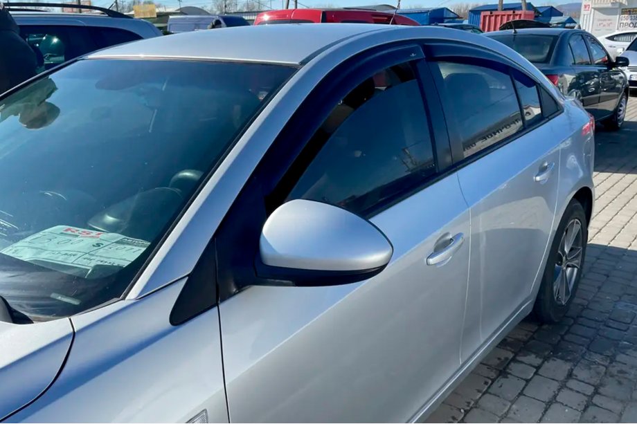 Chevrolet Cruze 2009–2015 Vindafvisere SD (4 stk., HIC) Image