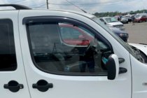 Fiat Doblo I 2005–2010 Vindafvisere til sideruder (2 stk., HIC) foto 1