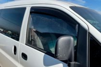 Hyundai H200, H1, Starex 1998–2007 Vindafvisere til sideruder (2 stk., HIC) foto 2