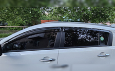 Kia Sportage 2010–2015 Vindafvisere til sideruder (4 stk., HIC) foto 2