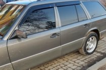 Mercedes E-klasse W124 1984–1997 Vindafvisere SW (4 stk., HIC) foto 1
